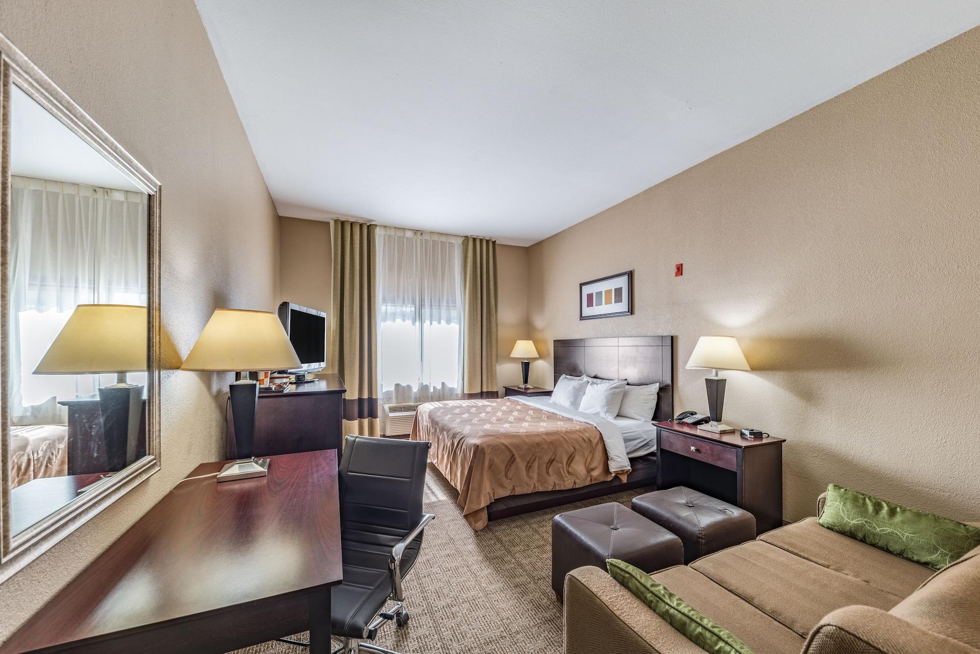 Quality Inn West Plano - Dallas Buitenkant foto