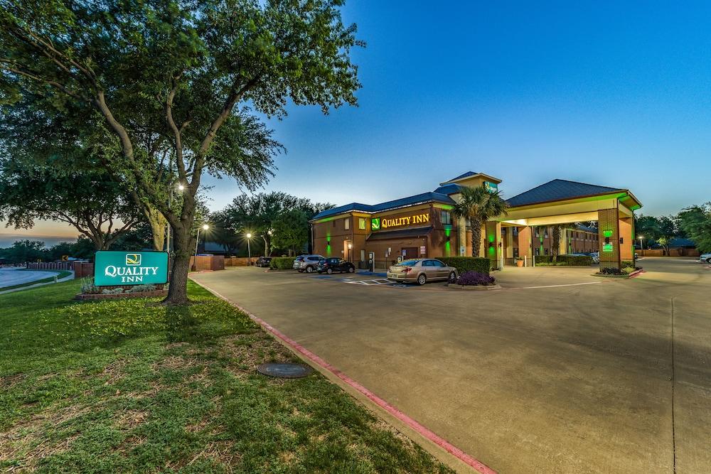 Quality Inn West Plano - Dallas Buitenkant foto