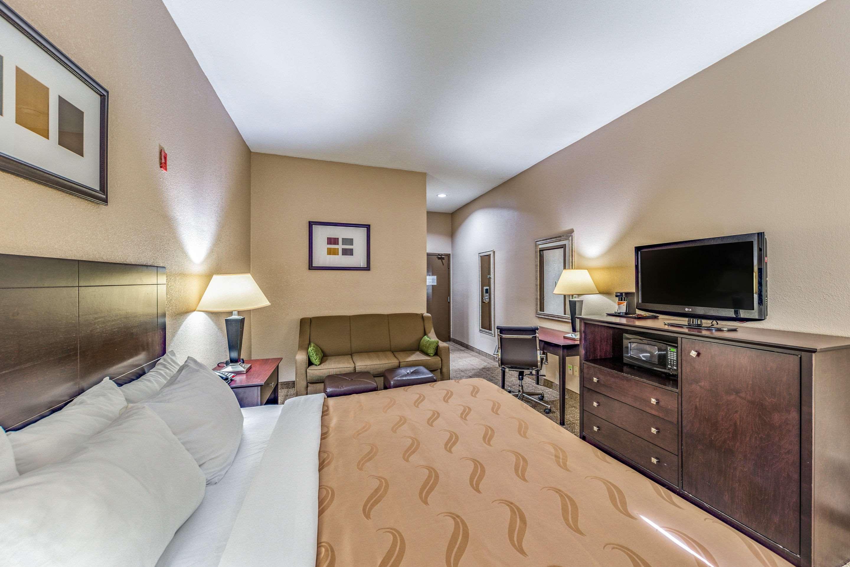 Quality Inn West Plano - Dallas Buitenkant foto