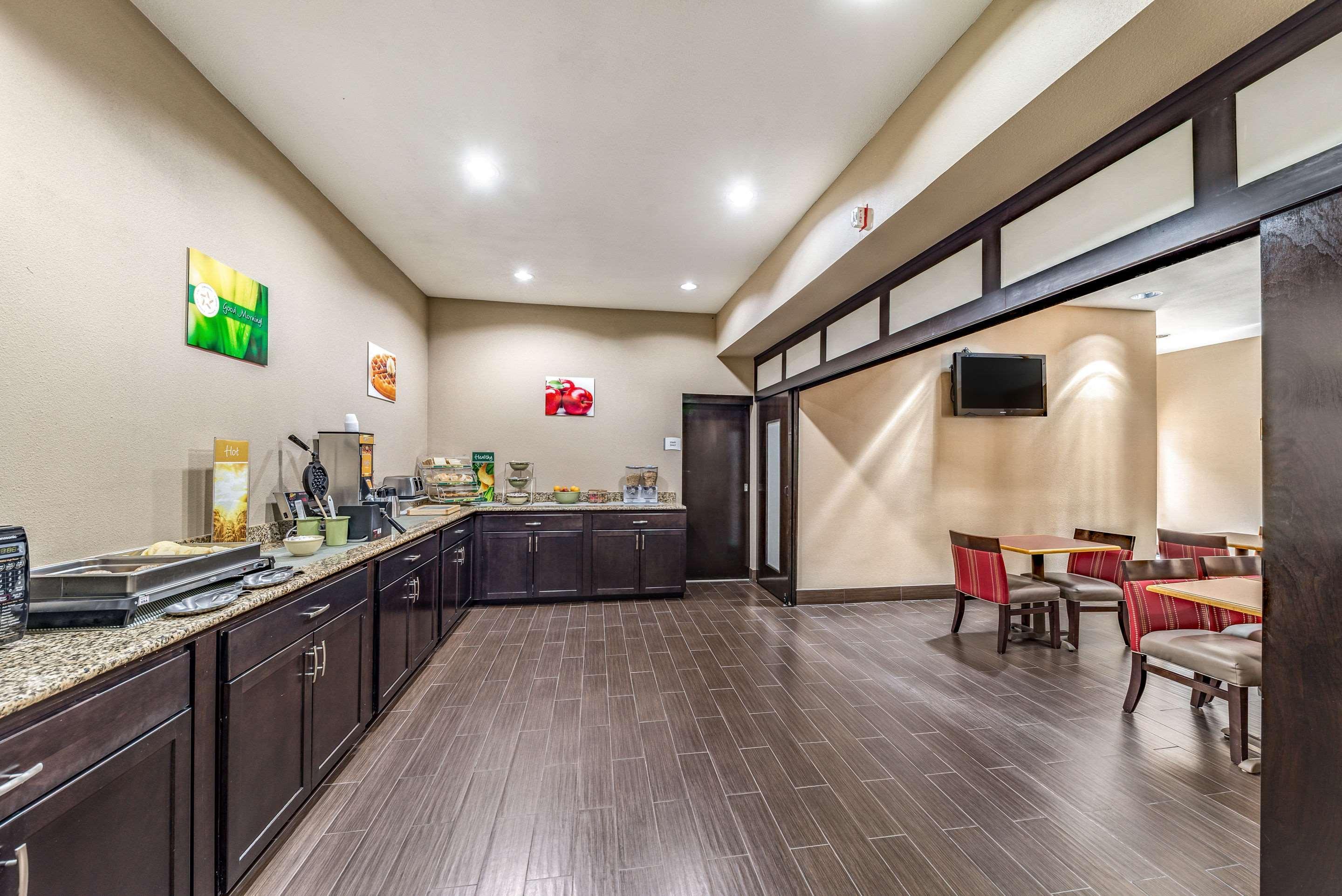 Quality Inn West Plano - Dallas Buitenkant foto