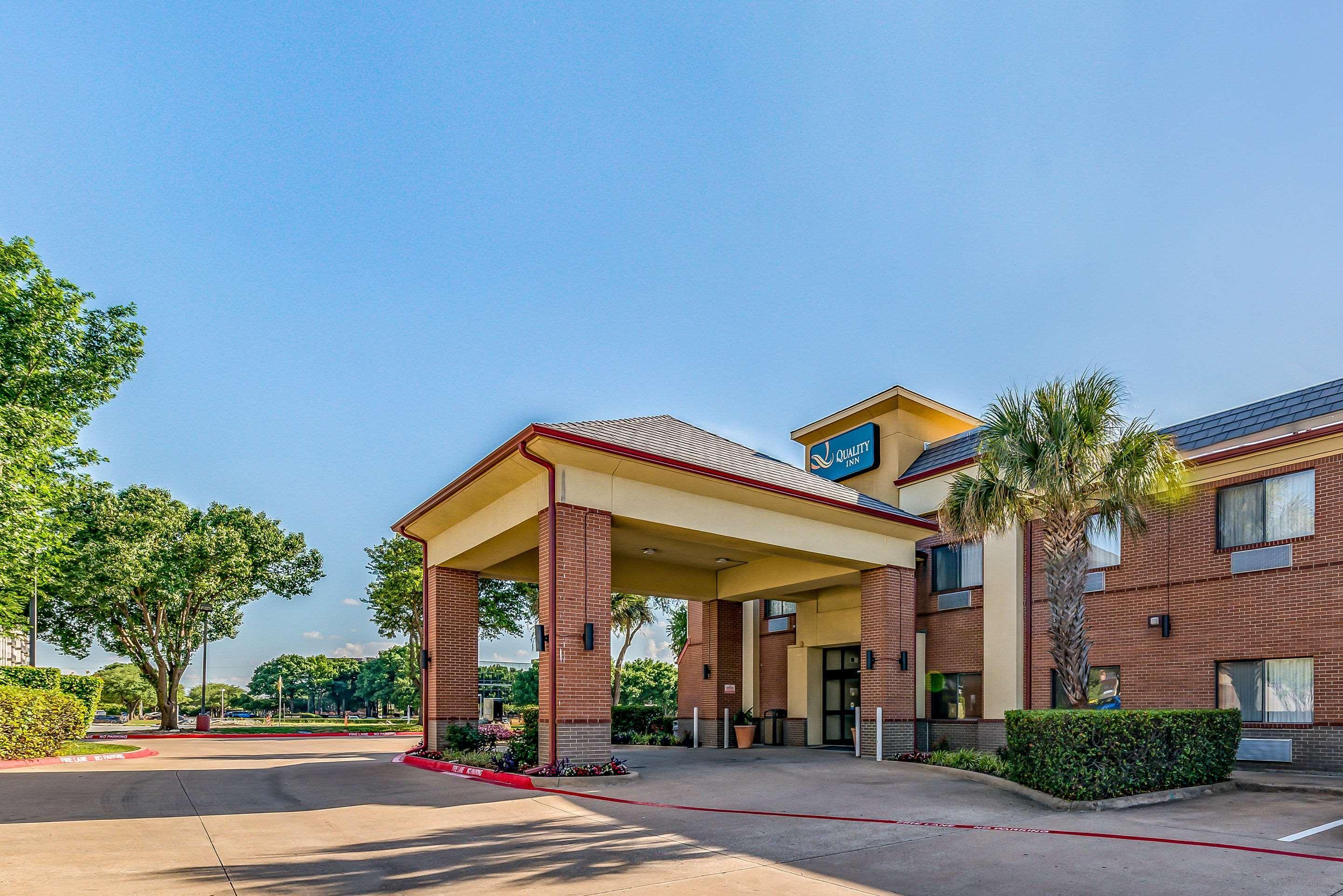 Quality Inn West Plano - Dallas Buitenkant foto