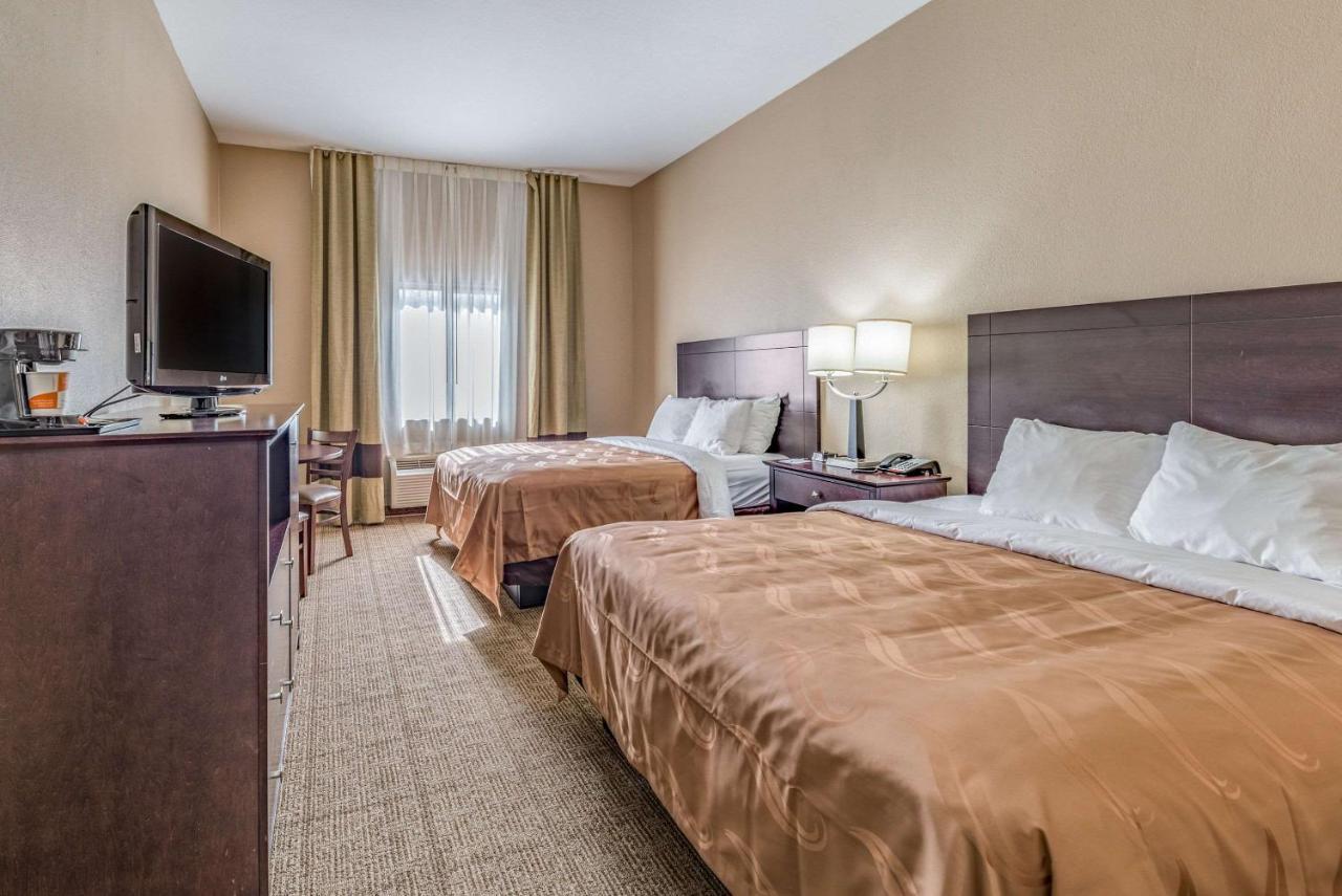 Quality Inn West Plano - Dallas Buitenkant foto